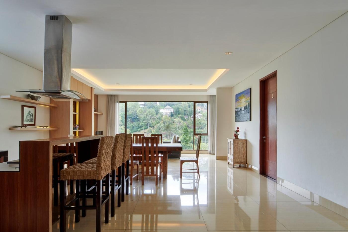 Tulip Hill View Villa 5 Bedrooms With A Private Swimming Pool Bandung Exterior foto